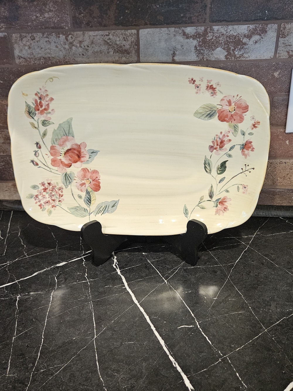 Pfaltzgraff Cream Platter with Coral Floral Design